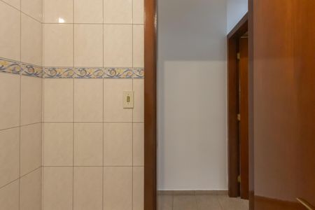 Casa à venda com 120m², 2 quartos e 1 vagaBanheiro Corredor