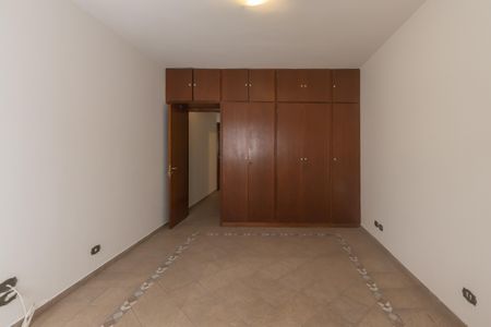 Casa à venda com 120m², 2 quartos e 1 vagaQuarto Suíte