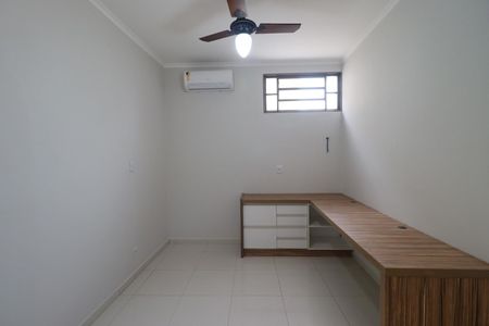 Apartamento para alugar com 142m², 4 quartos e 1 vaga Apartamento para alugar com 142m², 4 quartos e 1 vagaEscritório