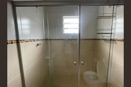 Casa para alugar com 152m², 3 quartos e 2 vagas Casa para alugar com 152m², 3 quartos e 2 vagasBanheiro 1