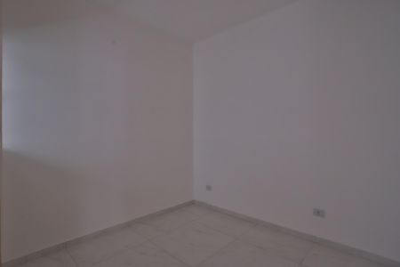 Quarto 2 de apartamento para alugar com 2 quartos, 40m² em Vila Diva (zona Leste), São Paulo