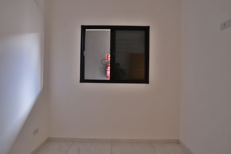 Quarto 1 de apartamento para alugar com 2 quartos, 40m² em Vila Diva (zona Leste), São Paulo