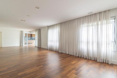 Sala de apartamento para alugar com 3 quartos, 211m² em Vila Olímpia, São Paulo