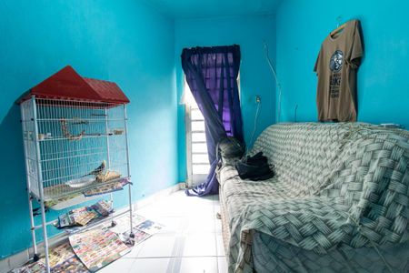 Casa à venda com 100m², 5 quartos e 2 vagas Casa à venda com 100m², 5 quartos e 2 vagasQuarto 3