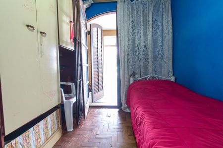 Casa à venda com 100m², 5 quartos e 2 vagas Casa à venda com 100m², 5 quartos e 2 vagasQuarto 4