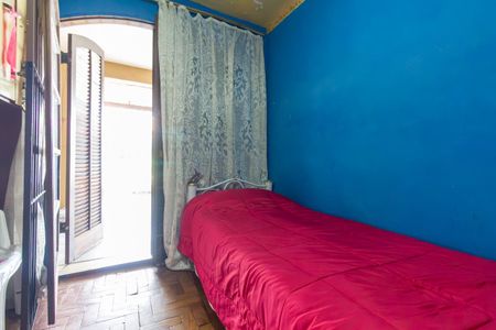 Casa à venda com 100m², 5 quartos e 2 vagas Casa à venda com 100m², 5 quartos e 2 vagasQuarto 4