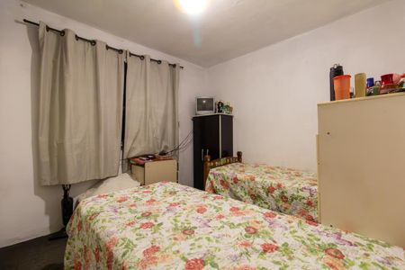 Casa à venda com 100m², 5 quartos e 2 vagas Casa à venda com 100m², 5 quartos e 2 vagasQuarto 1