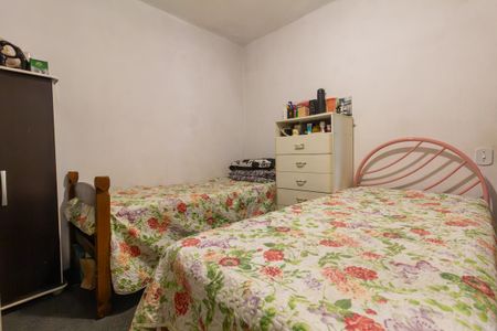 Casa à venda com 100m², 5 quartos e 2 vagas Casa à venda com 100m², 5 quartos e 2 vagasQuarto 1