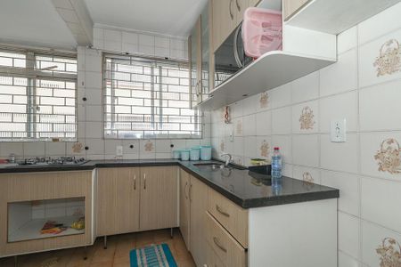 Cozinha de apartamento para alugar com 1 quarto, 50m² em Jardim Dona Leopoldina, Porto Alegre