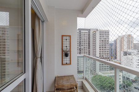 Apartamento para alugar com 69m², 2 quartos e 1 vaga Apartamento para alugar com 69m², 2 quartos e 1 vagaSacada