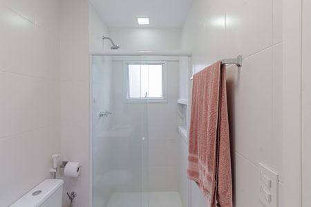 Apartamento para alugar com 69m², 2 quartos e 1 vaga Apartamento para alugar com 69m², 2 quartos e 1 vagaBanheiro da Suíte