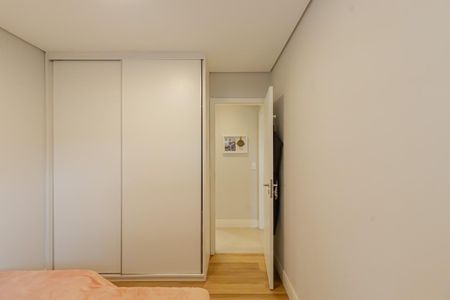 Apartamento para alugar com 69m², 2 quartos e 1 vaga Apartamento para alugar com 69m², 2 quartos e 1 vagaQuarto