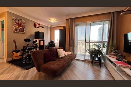 Foto 02 de apartamento à venda com 2 quartos, 66m² em Vila Metalúrgica, Santo André