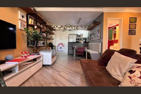 Foto 03 de apartamento à venda com 2 quartos, 66m² em Vila Metalúrgica, Santo André