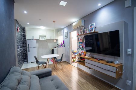 Sala  de apartamento para alugar com 2 quartos, 65m² em Jardim Maria Eugenia, Sorocaba