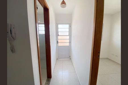 Sala de apartamento para alugar com 2 quartos, 34m² em Vila Invernada, São Paulo