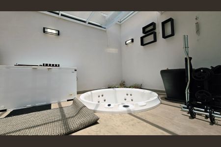 Apartamento à venda com 137m², 2 quartos e 2 vagas