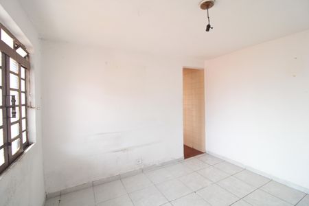 Sala de casa para alugar com 1 quarto, 40m² em Jardim Guarapiranga, São Paulo