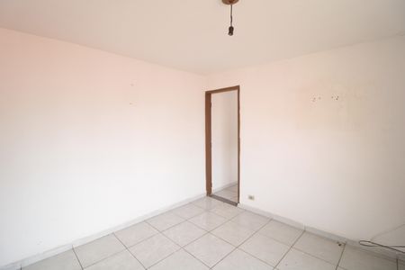 Sala de casa para alugar com 1 quarto, 40m² em Jardim Guarapiranga, São Paulo