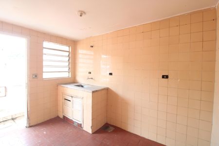 Cozinha de casa para alugar com 1 quarto, 40m² em Jardim Guarapiranga, São Paulo
