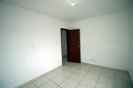 Quarto 1 de casa para alugar com 2 quartos, 50m² em Cordovil, Rio de Janeiro