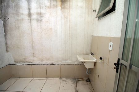 Casa para alugar com 50m², 2 quartos e sem vagaÁrea de Serviço