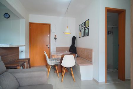 Sala de apartamento à venda com 2 quartos, 48m² em Morro Santana, Porto Alegre
