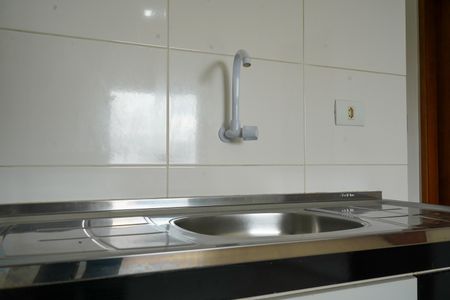 Cozinha - Torneira de apartamento para alugar com 2 quartos, 48m² em Penha de França, São Paulo