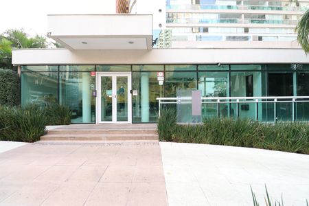 Apartamento para alugar com 33m², 1 quarto e 1 vagaFachada