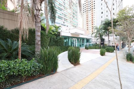 Apartamento para alugar com 33m², 1 quarto e 1 vagaFachada