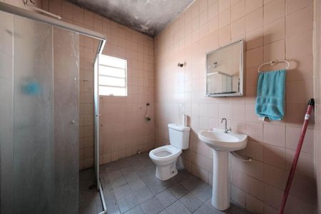 Casa para alugar com 50m², 3 quartos e sem vagaBanheiro