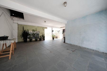 Casa para alugar com 50m², 3 quartos e sem vagaGaragem