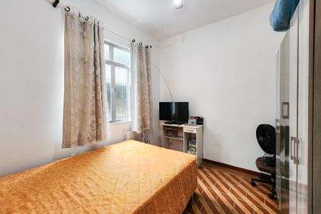 Casa à venda com 180m², 5 quartos e 2 vagasSuíte 2