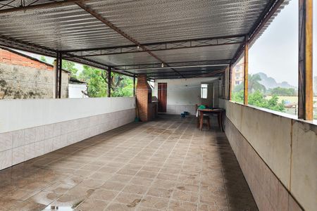 Casa à venda com 180m², 5 quartos e 2 vagasVaranda Gourmet 