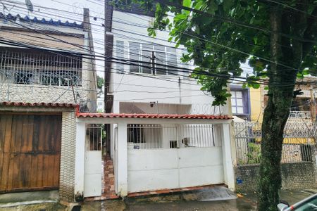 Casa à venda com 180m², 5 quartos e 2 vagasFachada 