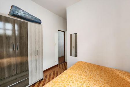 Casa à venda com 180m², 5 quartos e 2 vagasSuíte 2