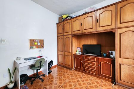 Casa à venda com 180m², 5 quartos e 2 vagasQuarto 2