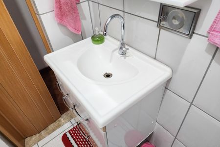 Casa à venda com 180m², 5 quartos e 2 vagasBanheiro da Suíte 1