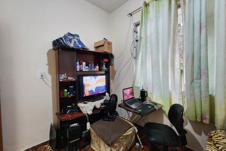 Casa à venda com 180m², 5 quartos e 2 vagasQuarto 3