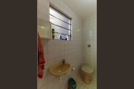 Casa para alugar com 131m², 2 quartos e 2 vagasBanheiro 2