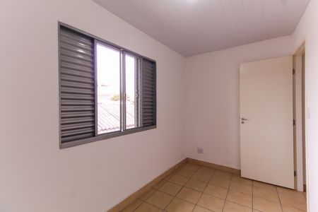 Quarto 1 de casa para alugar com 2 quartos, 131m² em Parque Sevilha, São Paulo