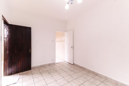 Sala de casa para alugar com 2 quartos, 131m² em Parque Sevilha, São Paulo