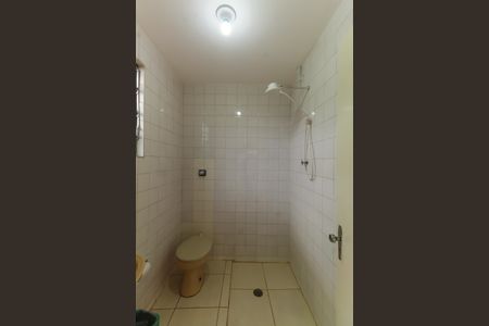 Casa para alugar com 131m², 2 quartos e 2 vagasBanheiro 2