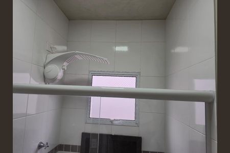 Casa de condomínio para alugar com 60m², 2 quartos e 2 vagas