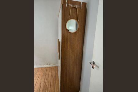 Casa de condomínio para alugar com 60m², 2 quartos e 2 vagas