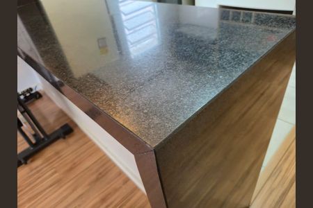 Casa de condomínio para alugar com 60m², 2 quartos e 2 vagas