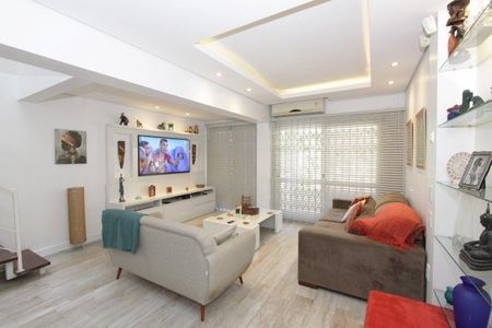 Sala  de casa para alugar com 4 quartos, 510m² em Boa Vista, Porto Alegre