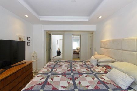 Casa à venda com 510m², 4 quartos e 3 vagasQuarto 1