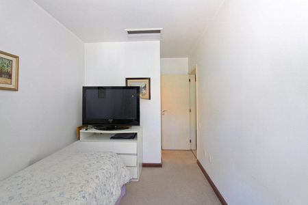 Casa à venda com 510m², 4 quartos e 3 vagasQuarto 4