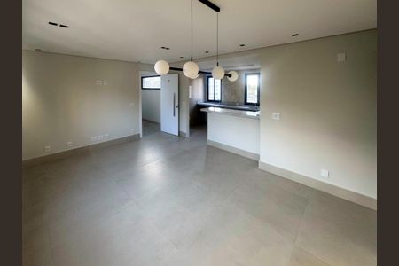 Apartamento à venda com 2 quartos, 70m² em Santa Efigênia, Belo Horizonte